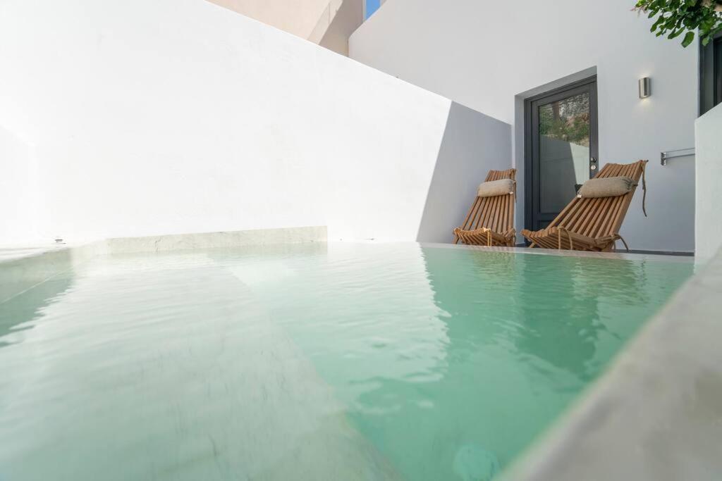 Nostos Apartment