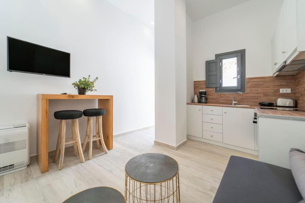 Apartment Nostos *